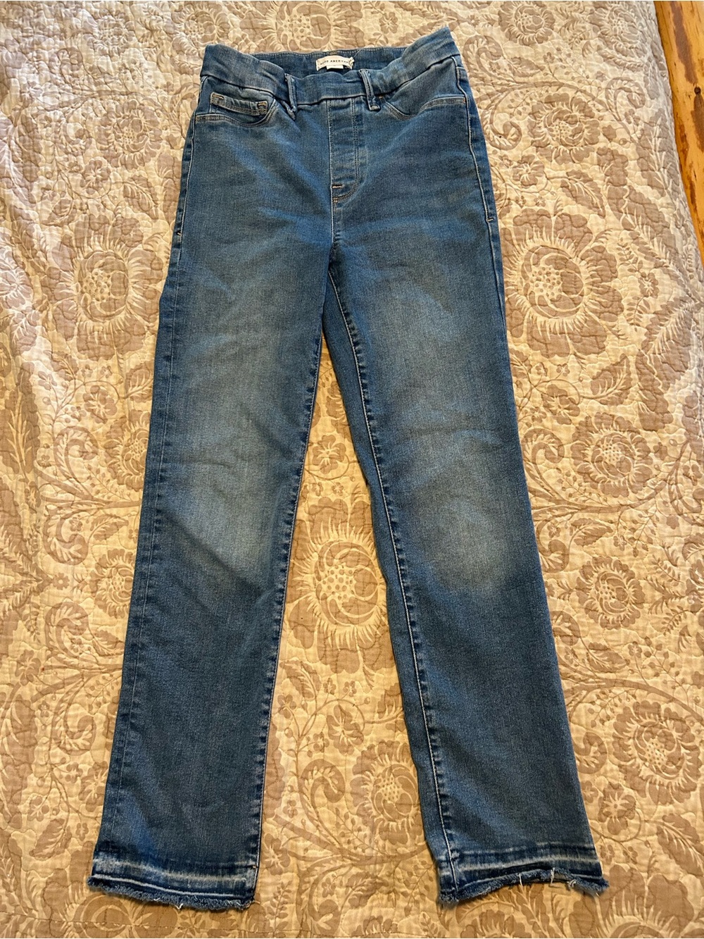Good American Power Stretch Pull-On Straight Jeans Raw Hem Size S